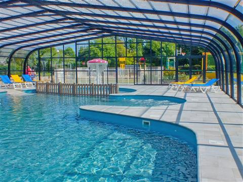 Piscine Couverte du Camping les Goelands à Carnac