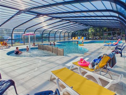 Piscine Couverte du Camping les Goelands à Carnac